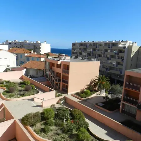 Lv330-a169 4 Couchages Apartman Le Lavandou